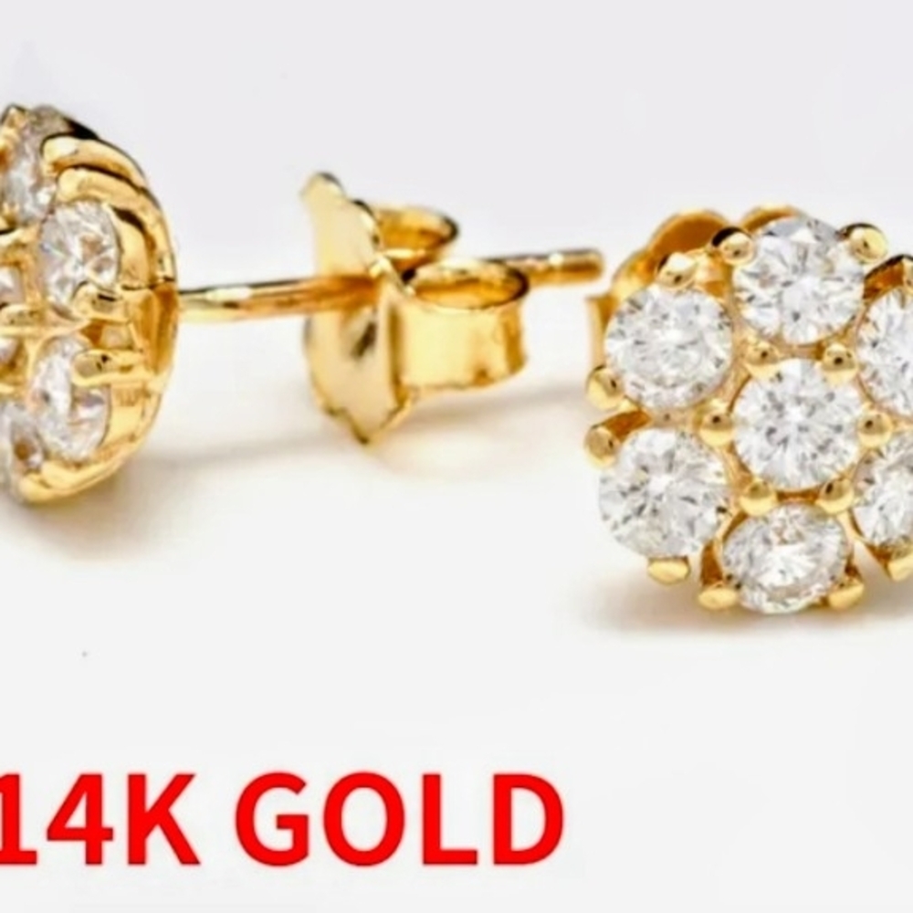Gold Flower Stud Earrings